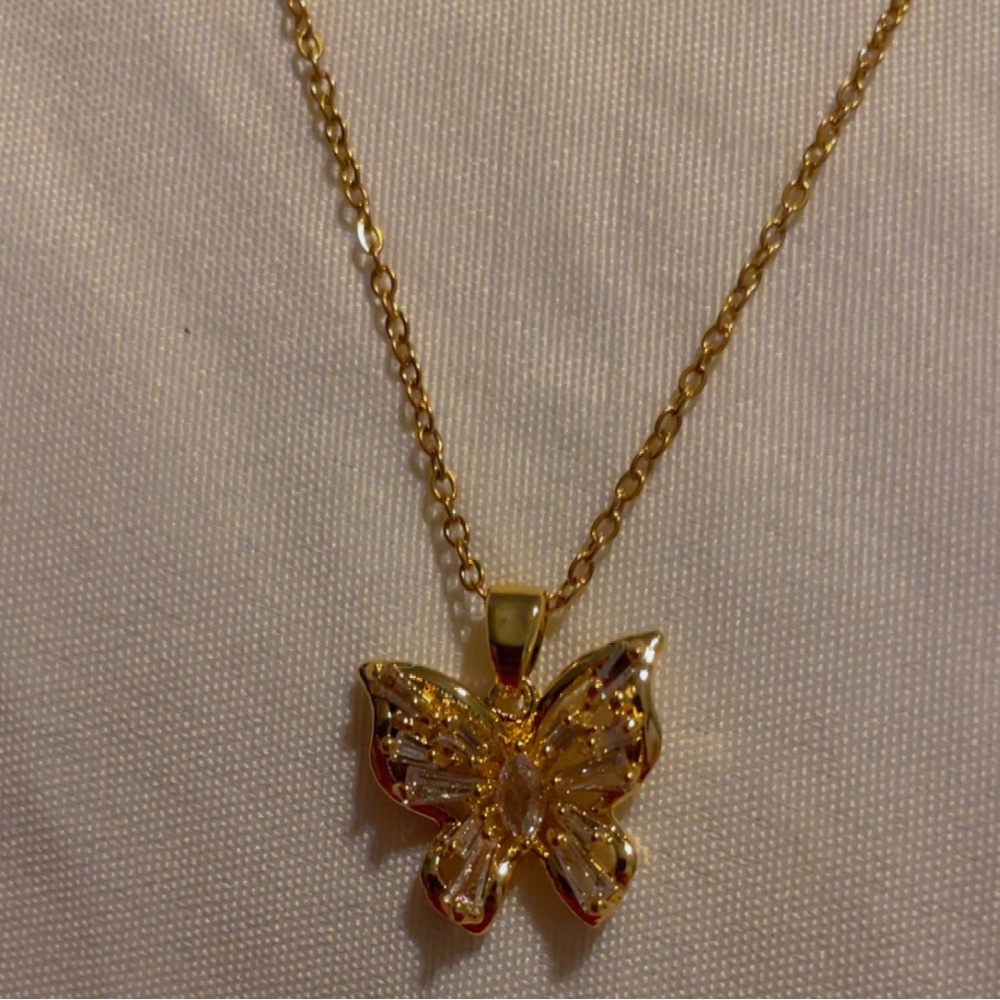 Gold Butterfly Pendant Necklace